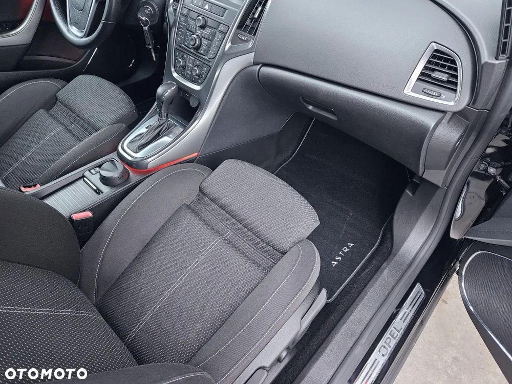 Opel Astra 2.0 CDTI DPF Automatik Cosmo - 20