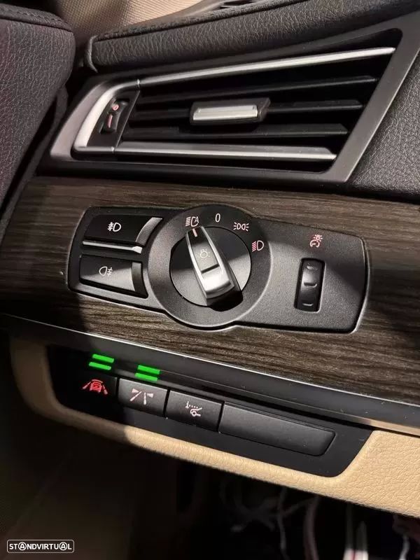 BMW 740 d - 33