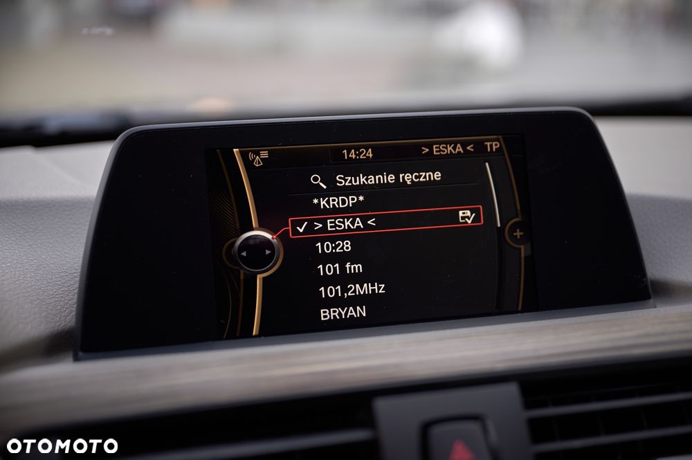 BMW Seria 3 - 34