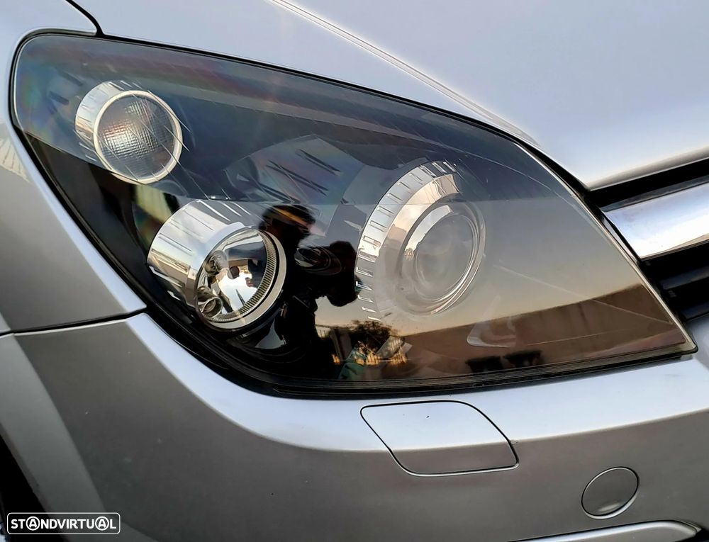 Opel Astra Caravan 1.7 CDTi Cosmo - 28