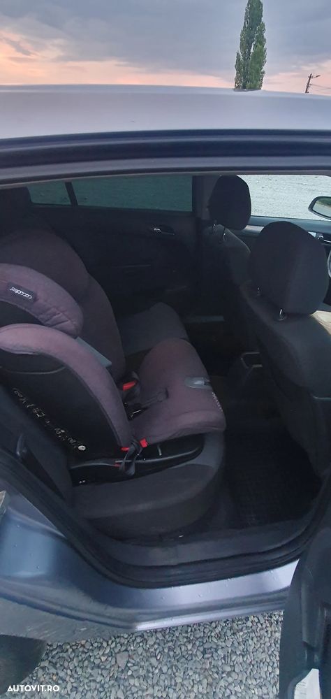 Opel Astra 1.7 CDTI - 6