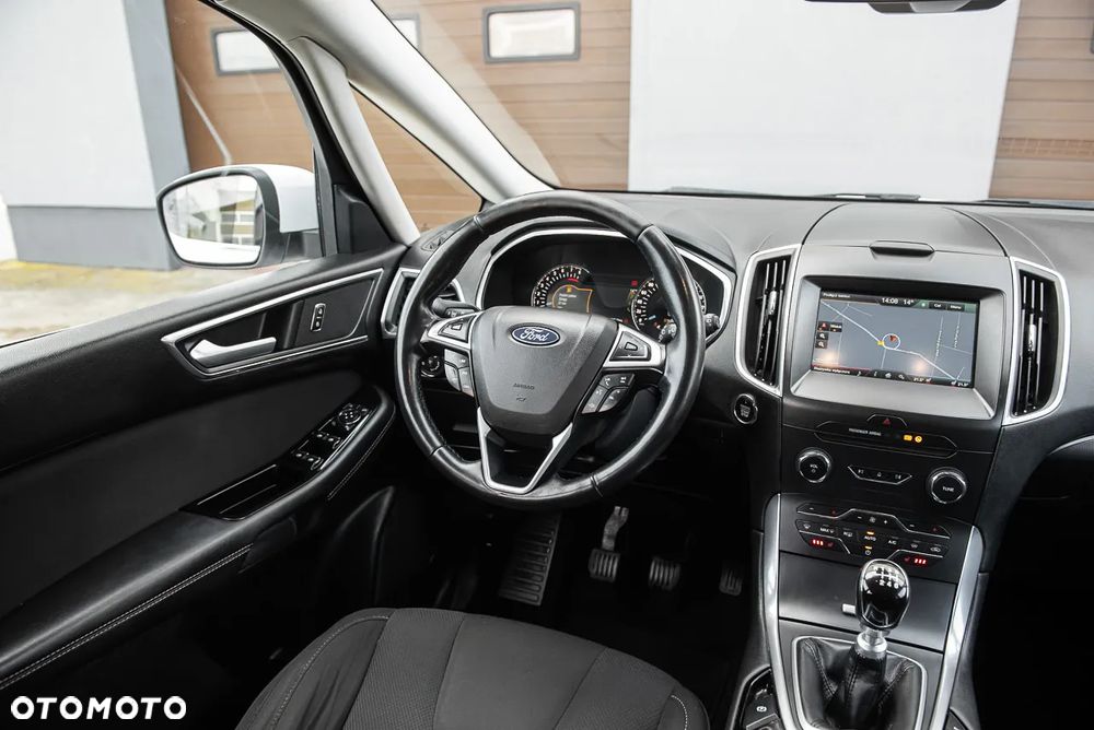 Ford S-Max 1.5 Eco Boost Start-Stopp Titanium - 29