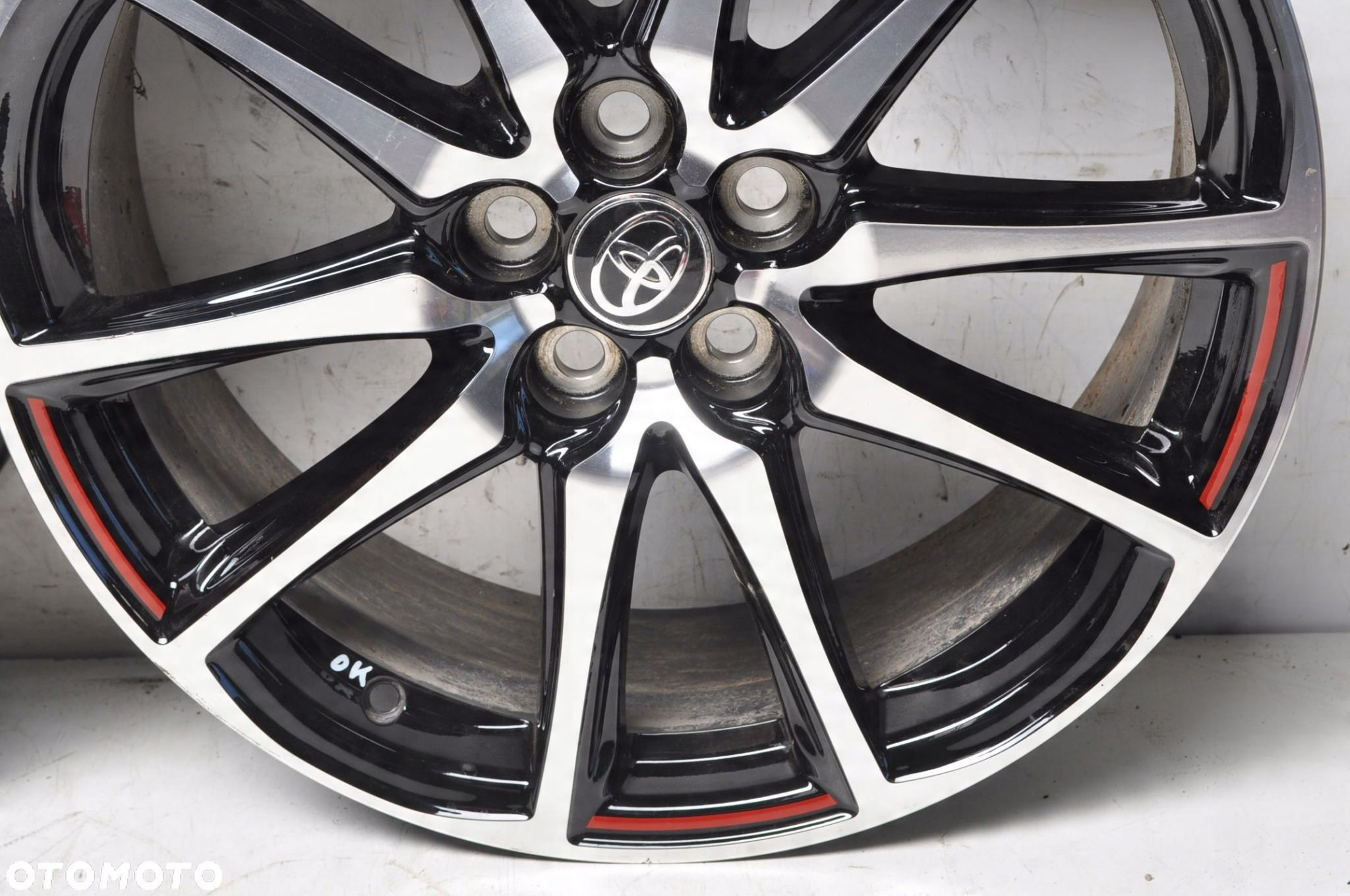 TOYOTA YARIS GR FELGI ALUMINIOWE R18" 7.0 5X100 ET51  42611-0DM90 - 12