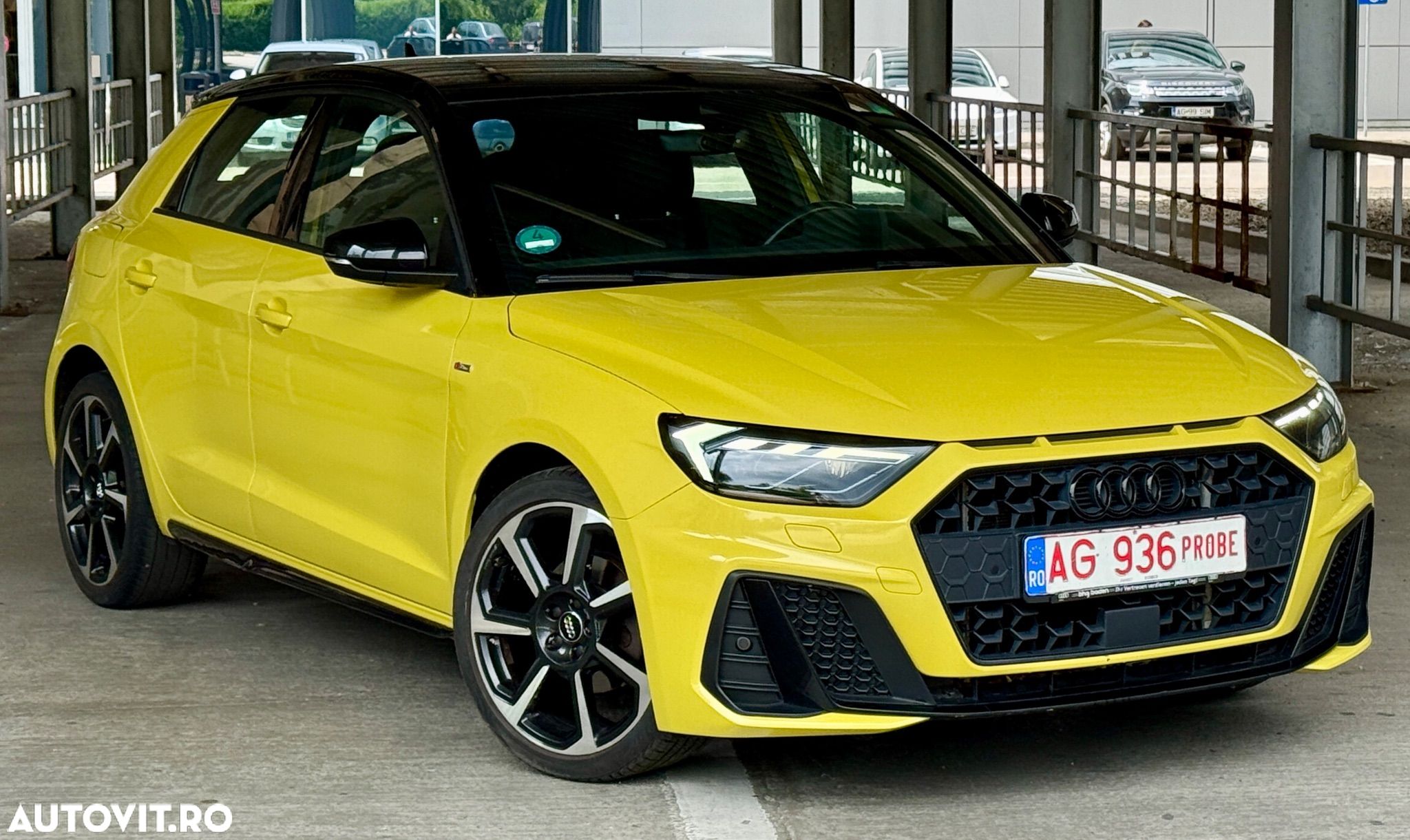 Audi A1 30 TFSI Sportback S tronic S line - 1