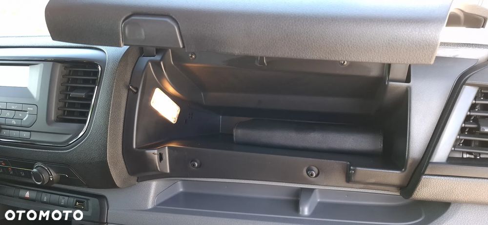 Toyota Proace 2,0 122 KM Brygadówka Bezwypadkowe - 17