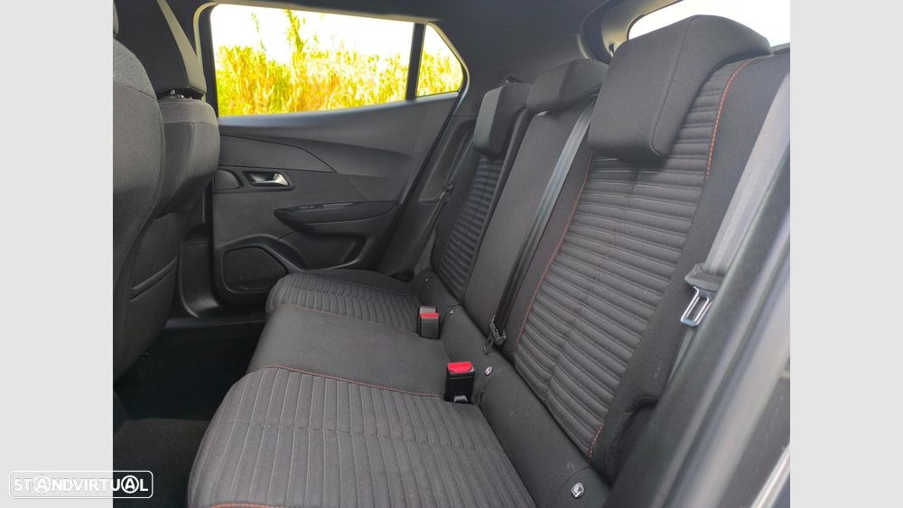 Peugeot 2008 1.2 PureTech Active - 13