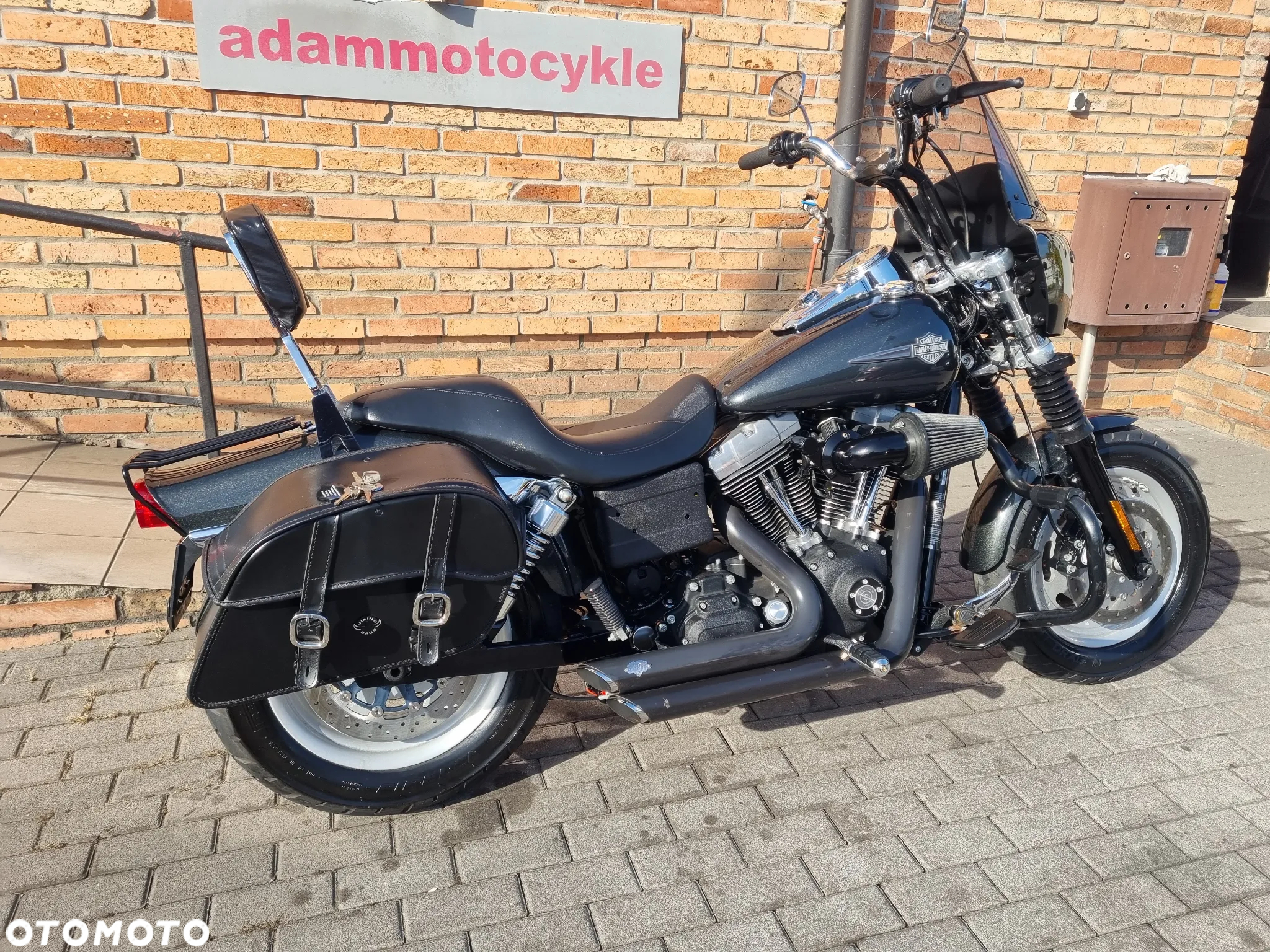Harley-Davidson Dyna Fat Bob - 26