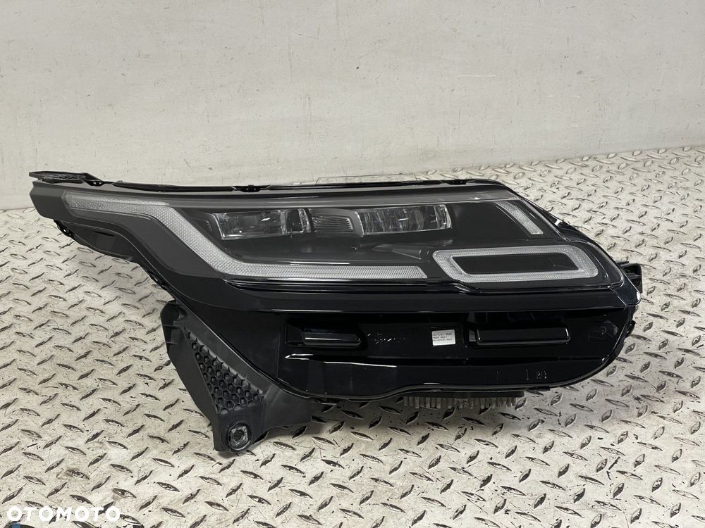 RANGE ROVER VELAR 18-  LAMPA PRAWA PRZEDNIA REFLEKTOR FULL LED  EUROPA IGŁA M8A2-13W029-EA - 2