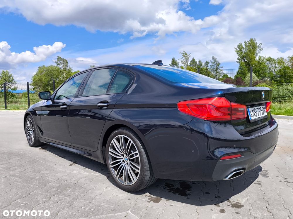 BMW Seria 5 530d xDrive M Sport sport - 26