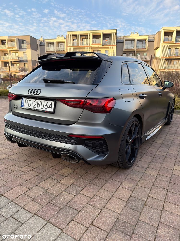 Audi RS3 Sportback TFSI Quattro S tronic - 5
