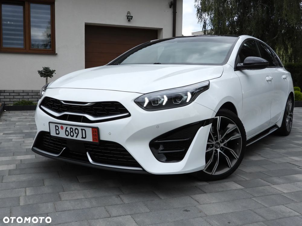 Kia ProCeed 1.5 T-GDI DCT7 OPF GT LINE - 11