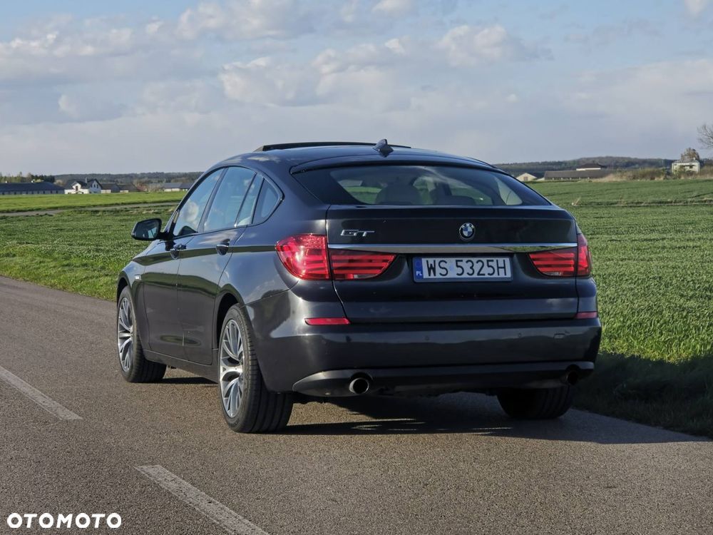 BMW 5GT 535i Luxury Line - 2