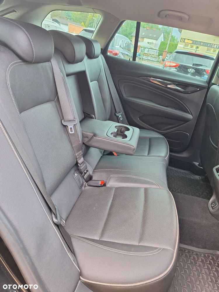 Opel Insignia 2.0 CDTI Exclusive S&S - 25