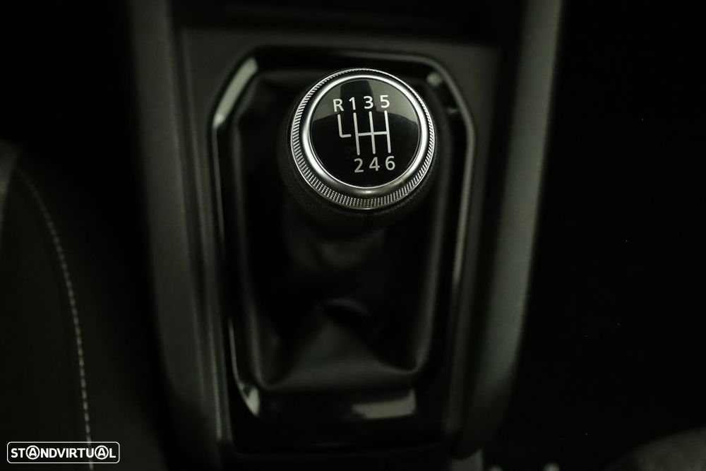 Renault Clio 1.0 TCe Evolution - 13