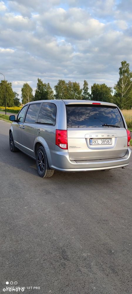 Dodge Grand Caravan - 6