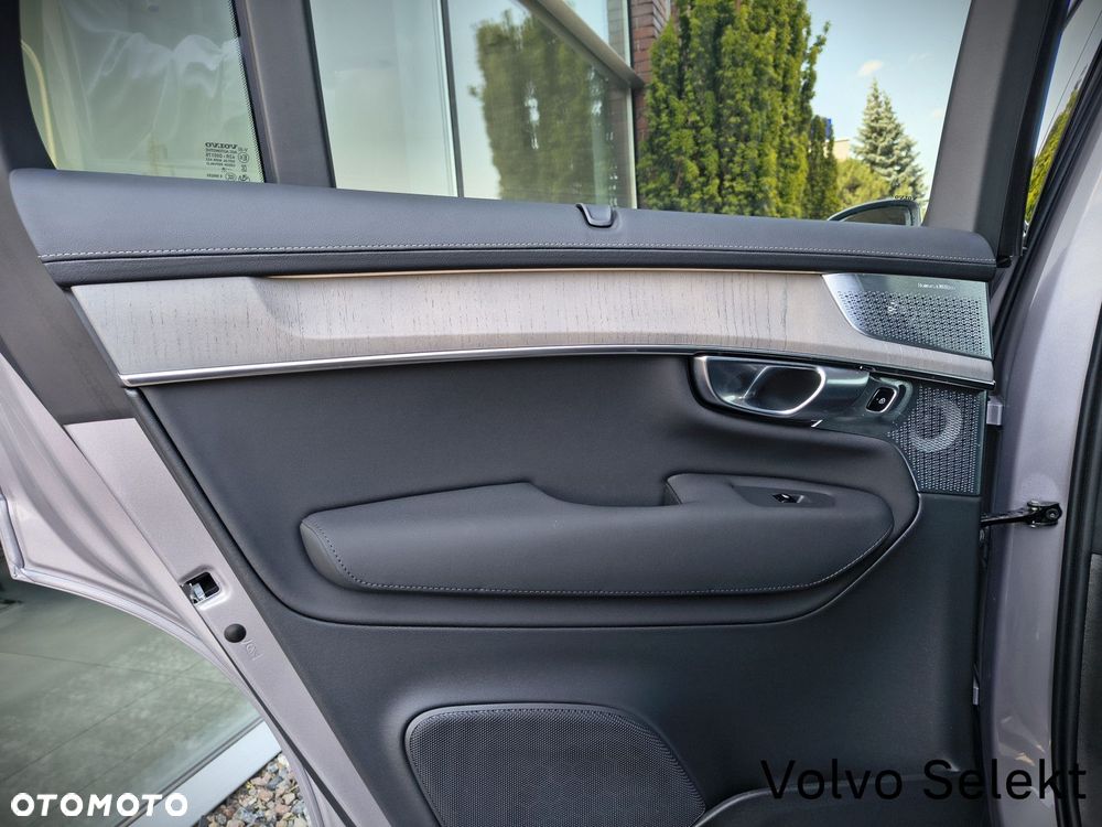 Volvo XC 90 - 31