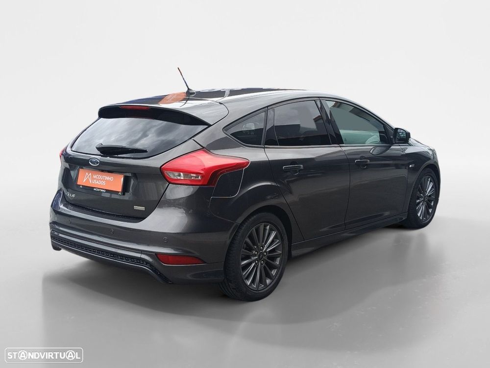 Ford Focus 1.0 EcoBoost MHEV ST-Line - 5