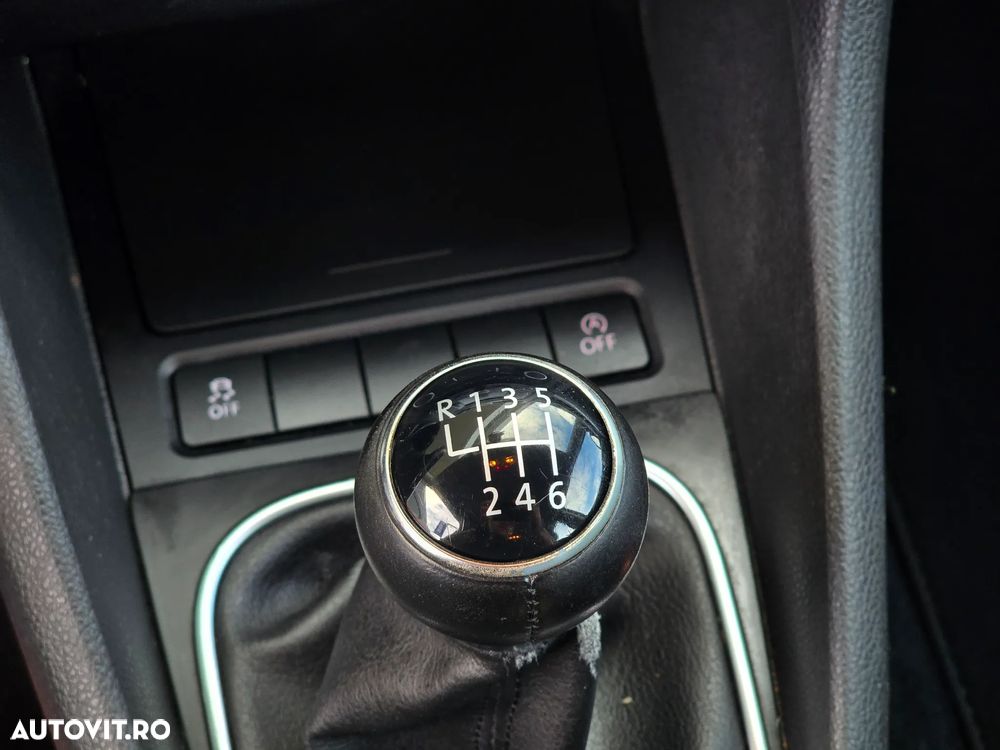 Volkswagen Golf 1.2 TSI BlueMotion Technology Comfortline - 16