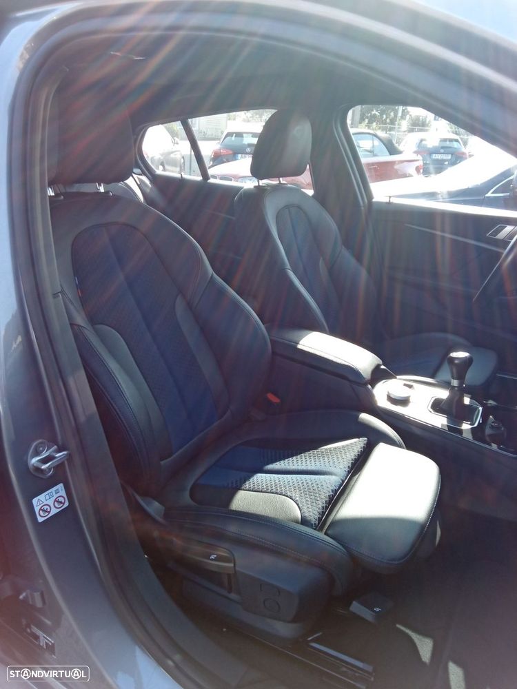 BMW 116 d Pack Desportivo M — fotografia 12