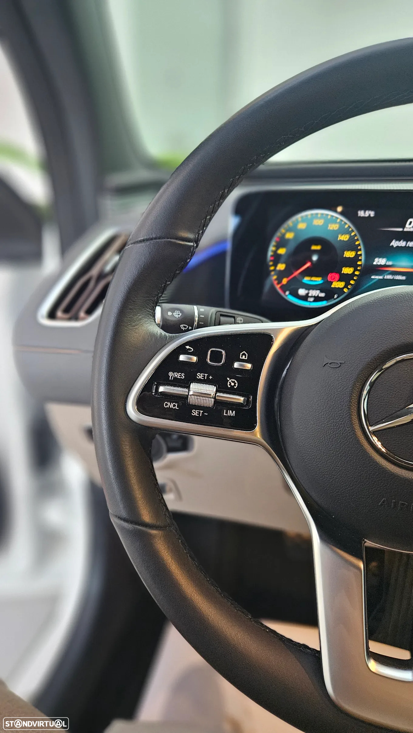 Mercedes-Benz EQC 400 4Matic - 17