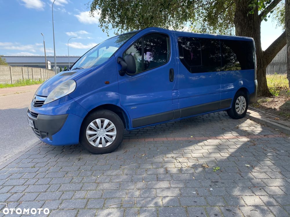 Opel Vivaro L2H1 2.9t - 15