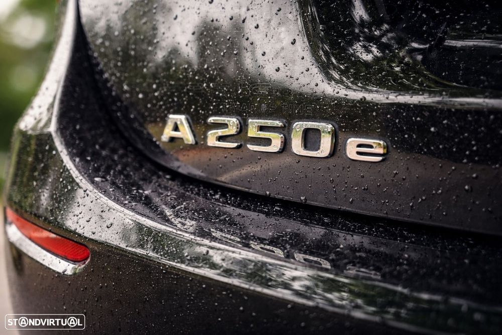 Mercedes-Benz A 250 e 8G-DCT - 21