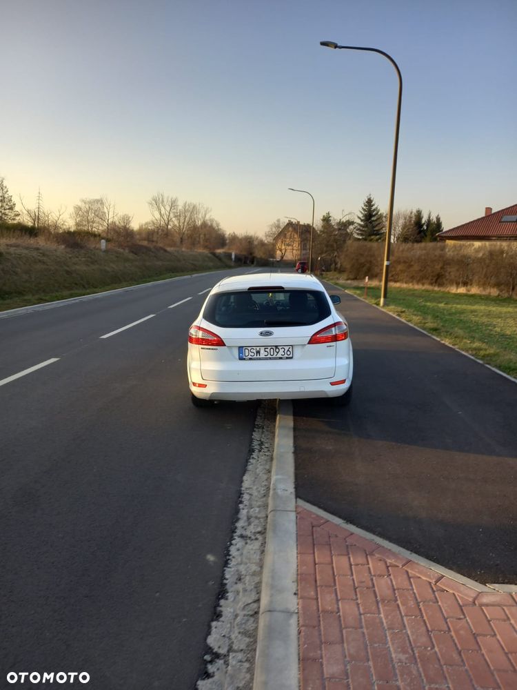 Ford Mondeo - 2