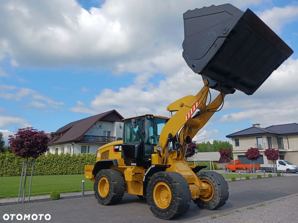 Caterpillar 938 M - 13