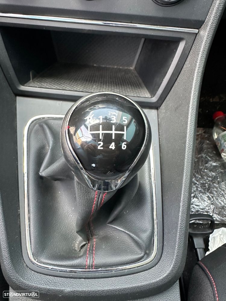SEAT Leon 2.0 TDI DPF S&S FR - 25