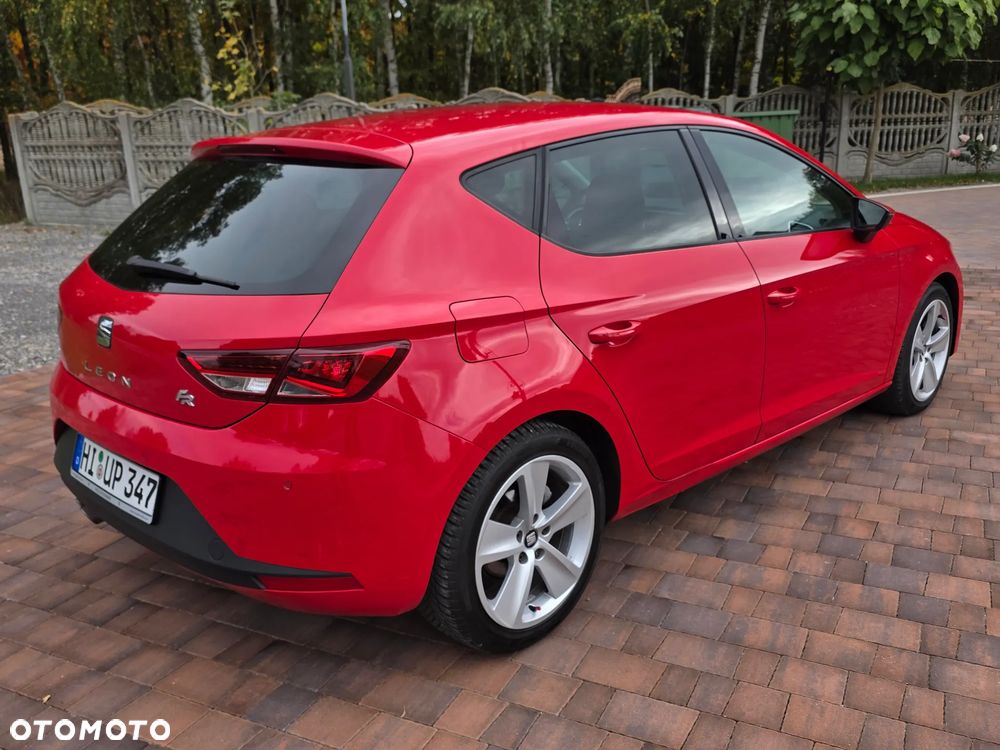 Seat Leon 2012 photo 3