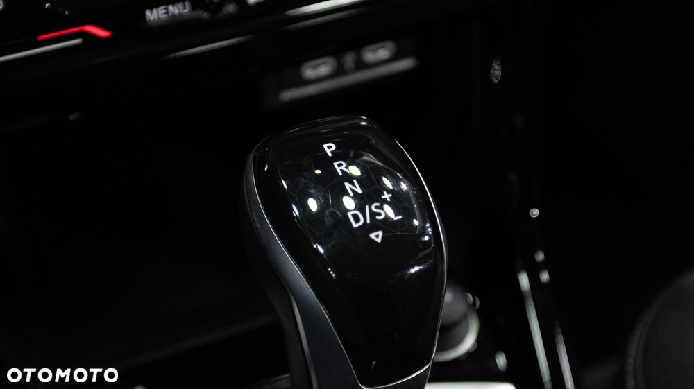 Volkswagen T-Cross 1.0 TSI Life DSG - 19