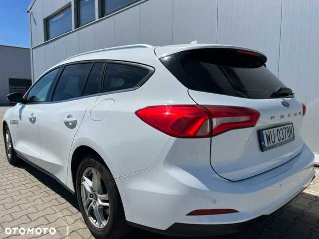 Ford Focus - 8