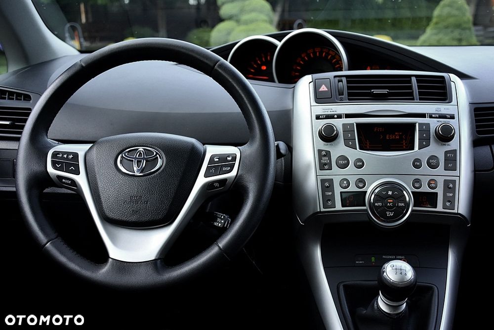 Toyota Verso 1.8 7-Sitzer Skyview Edition - 6