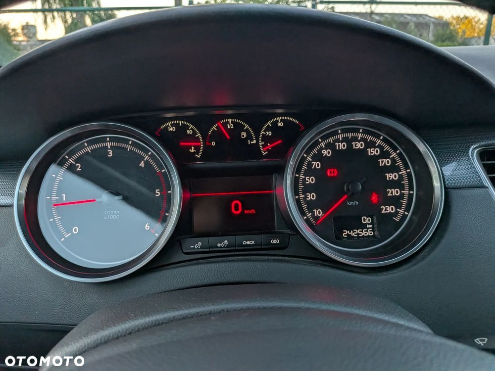 Peugeot 508 - 21