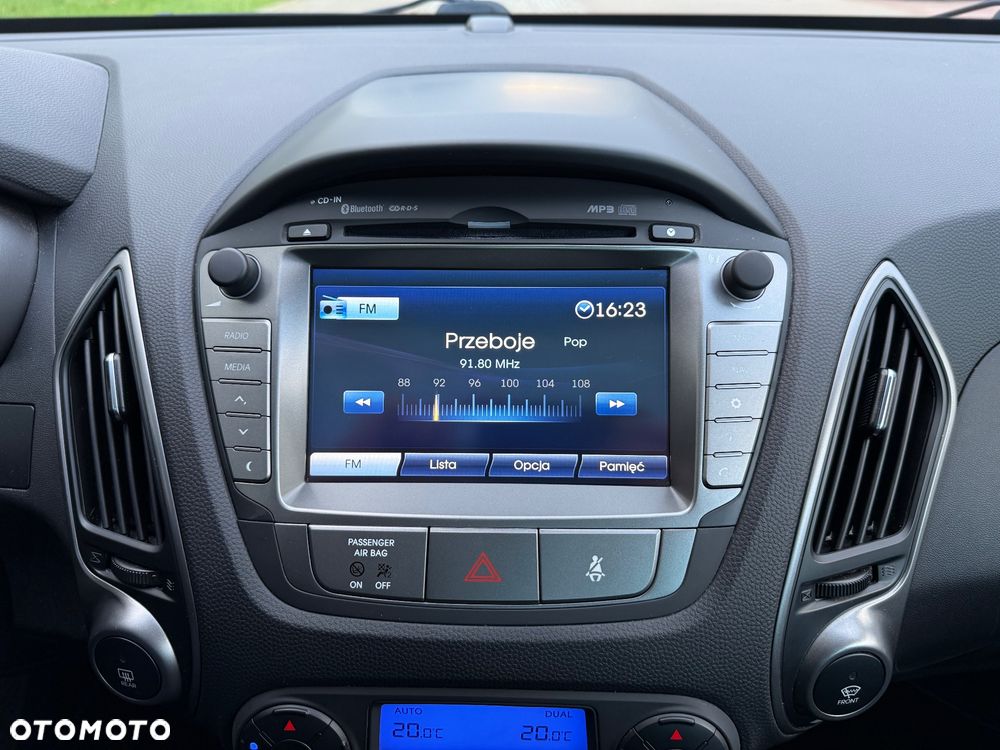 Hyundai ix35 2.0 4WD Automatik Premium - 17