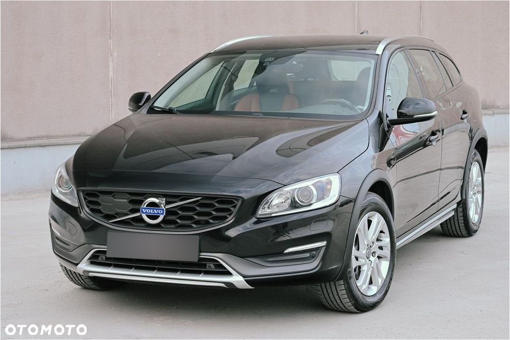 Volvo V60 Cross Country D4 Geartronic Summum - 9