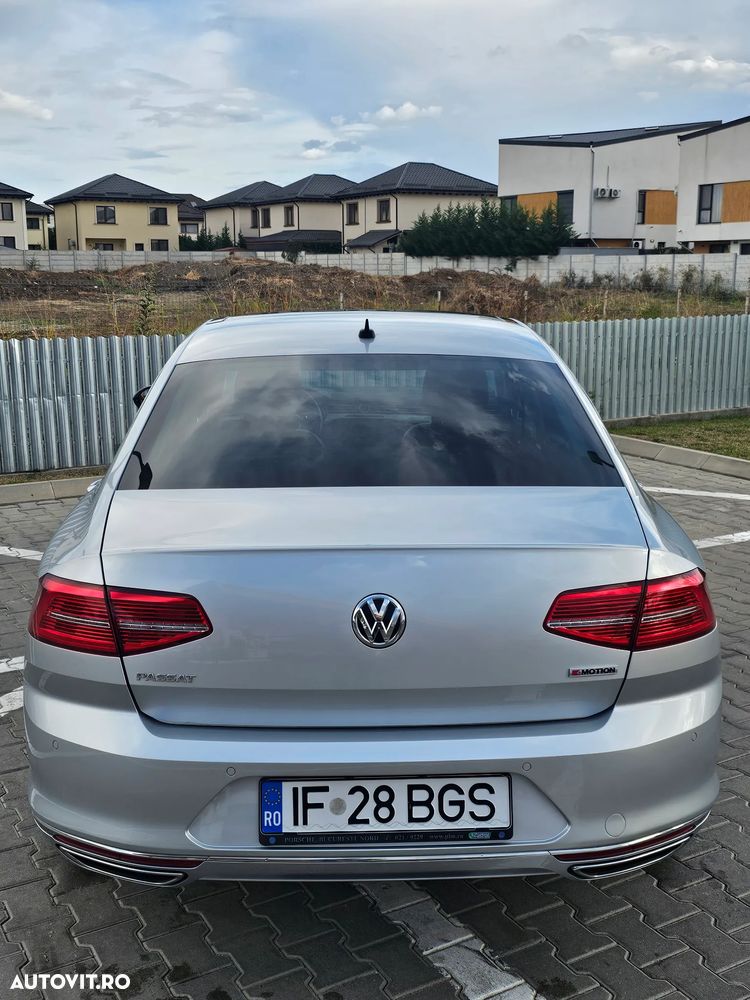 Volkswagen Passat 2.0 TDI DSG 4Motion Highline - 4