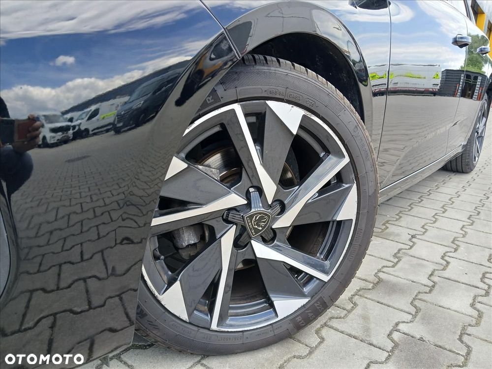 Peugeot 308 1.2 PureTech Allure S&S EAT8 - 20