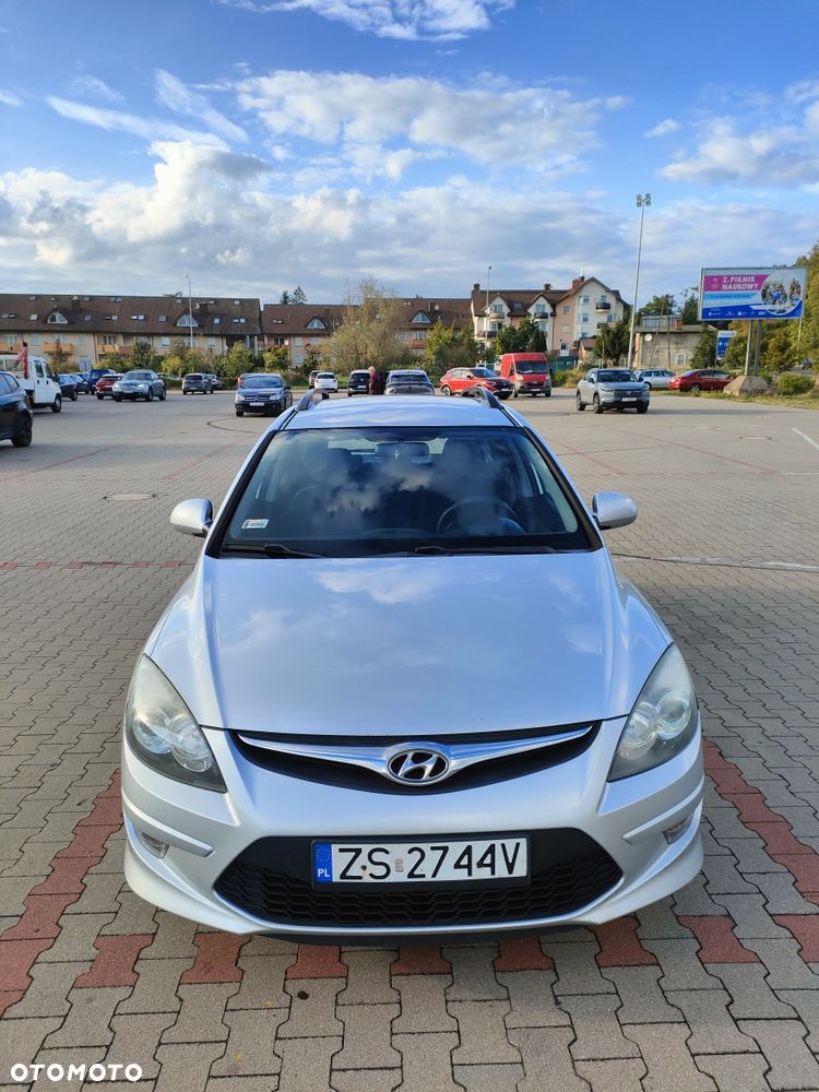 Hyundai I30 2010 photo 3