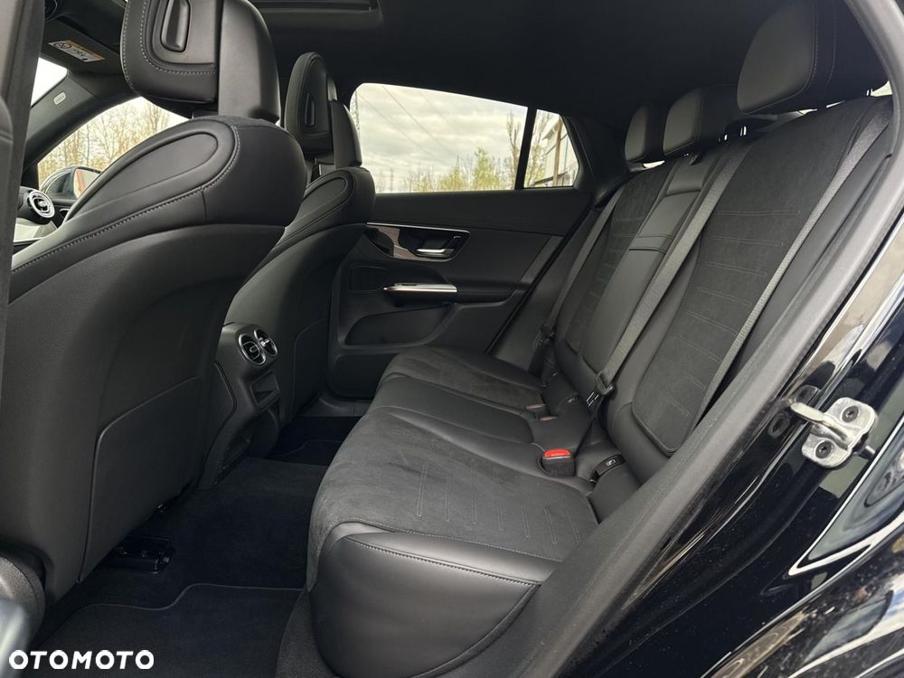 Mercedes-Benz GLC - 20
