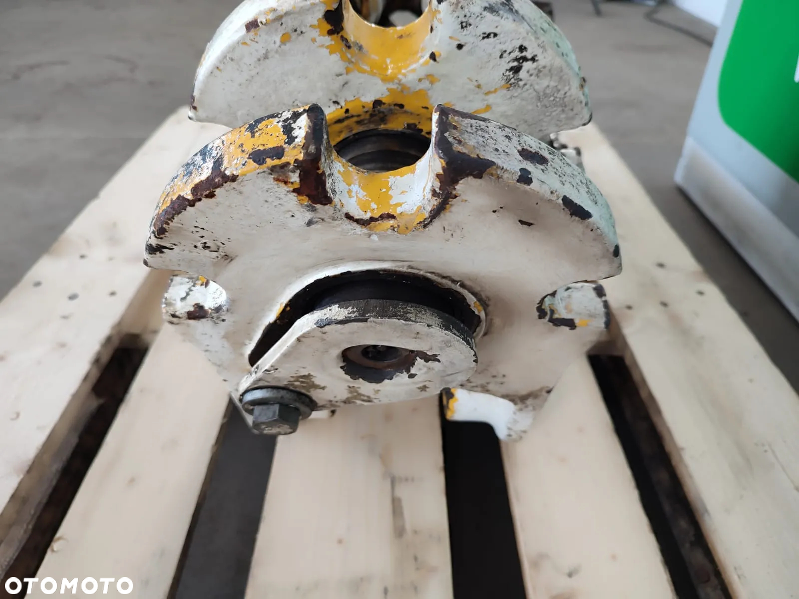 Konik obrotu 85801027 New Holland LB 110 - 5