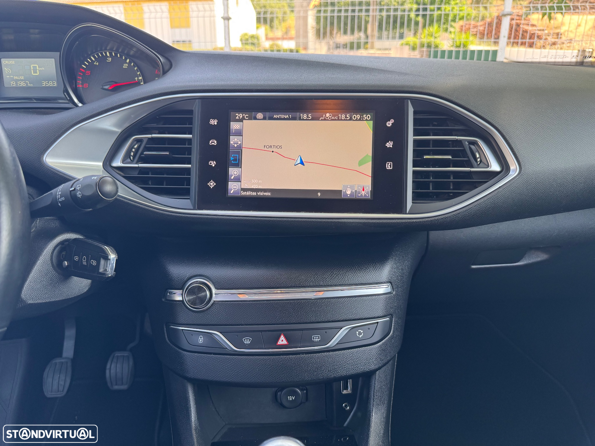 Peugeot 308 SW 1.6 BlueHDi Style - 13