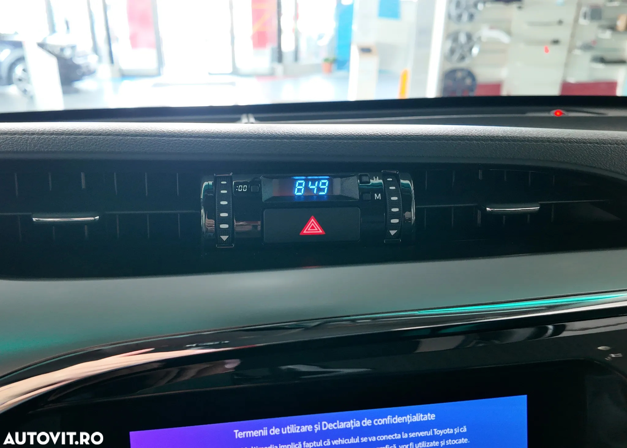 Toyota Hilux 2.4D 150CP 4x4 Double Cab AT Executive - 19