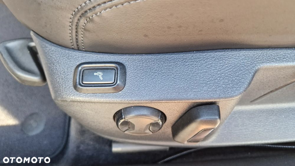 Volkswagen Passat 2.0 TDI BMT Highline DSG - 10