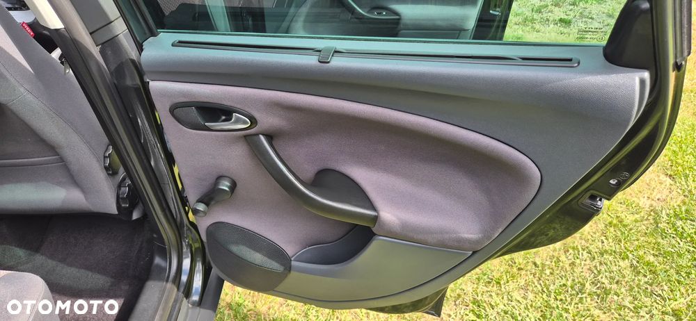 Seat Altea XL XL1.6 Reference - 19