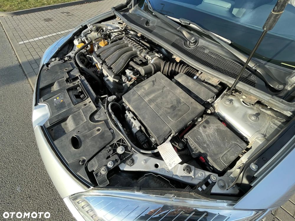 Renault Megane 2.0 140 CVT Bose Edition - 29