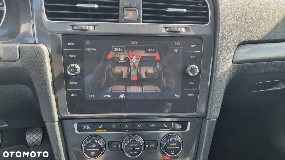 Volkswagen Golf 2.0 TDI (BlueMotion Technology) Comfortline - 20