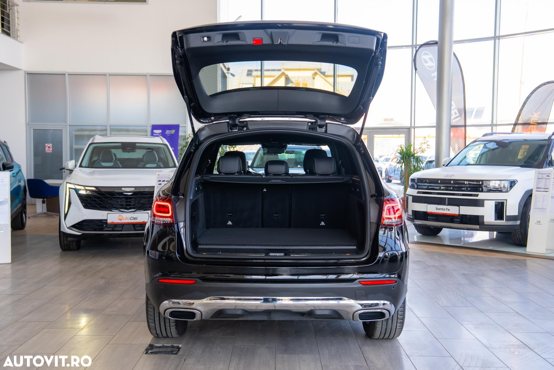 Mercedes-Benz GLC 300 e 4Matic 9G-TRONIC - 23