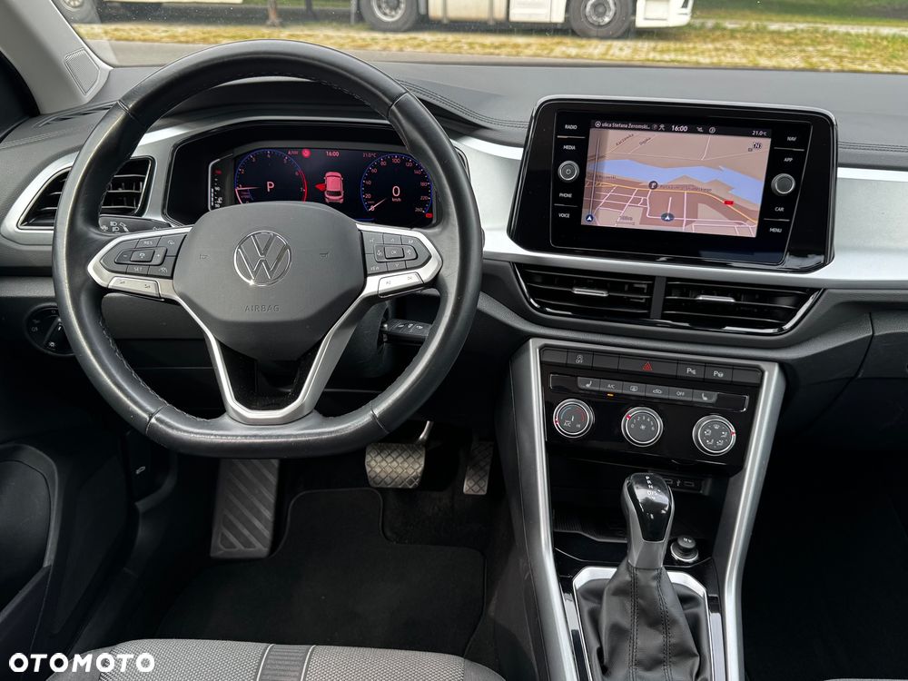 Volkswagen T-Roc 1.5 TSI ACT OPF DSG IQ.DRIVE - 34