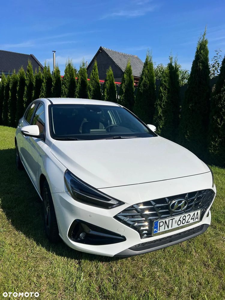Hyundai i30 1.5 T-GDI 48V Premium - 1
